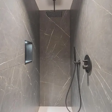 Piccola Lotus By Rent