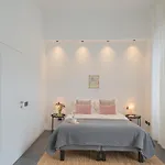 Piccola Lotus By Rent Apartment Carate Urio