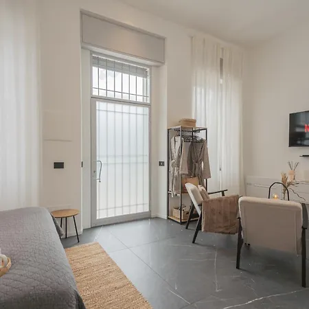 Piccola Lotus By Rent * Carate Urio