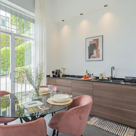 Apartman Piccola Lotus By Rent Carate Urio