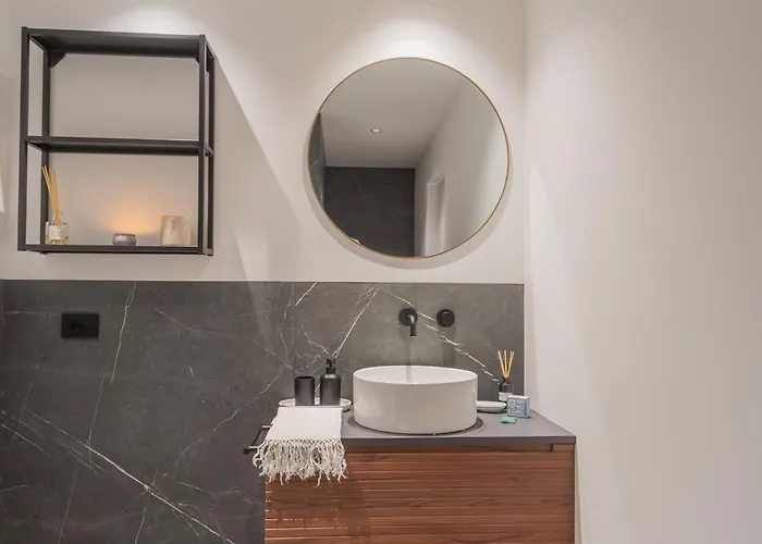 Piccola Lotus By Rent * Carate Urio