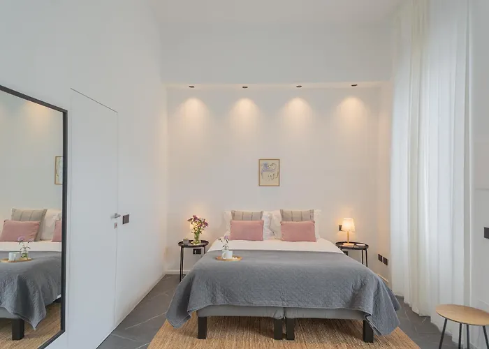 Piccola Lotus By Rent דירה Carate Urio