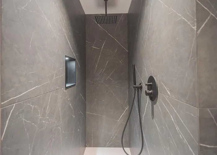 Piccola Lotus By Rent