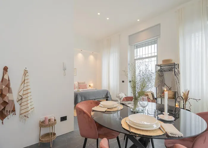 アパート Piccola Lotus By Rent