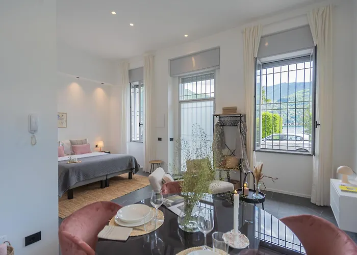 Piccola Lotus By Rent דירה Carate Urio