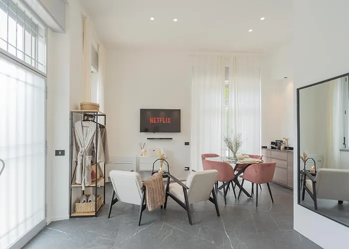 Piccola Lotus By Rent Daire Carate Urio